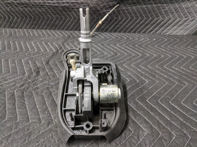 BMW E38/E39 5-Series 7-Series M62 Shift Interlock Automatic Transmission Gearshift Selector 25161422559 BMW E38/E39 5-Series 7-Series M62 Shift Interlock Automatic Transmission Gearshift Selector 25161422559