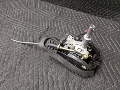 BMW E46 3-Series Steptronic Automatic Transmission Gearshift Selector 25161423830 BMW E46 3-Series Steptronic Automatic Transmission Gearshift Selector 25161423830