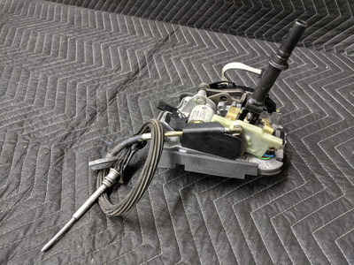 BMW E46 3-Series Steptronic AWD Automatic Transmission Gearshift Selector 25161423767 BMW E46 3-Series Steptronic AWD Automatic Transmission Gearshift Selector 25161423767