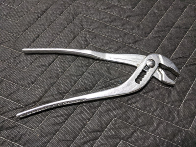 BMW HEYCO Water Pump Pliers 71111179522 BMW HEYCO Water Pump Pliers 71111179522