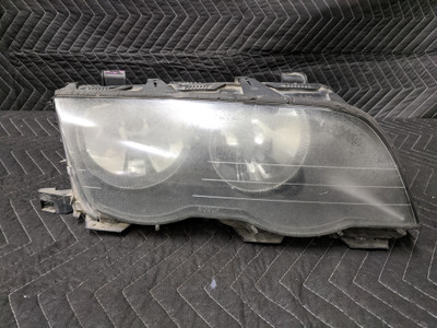 BMW E46 3-Series Halogen Headlight Right Passenger Black 63126902754 BMW E46 3-Series Halogen Headlight Right Passenger Black 63126902754