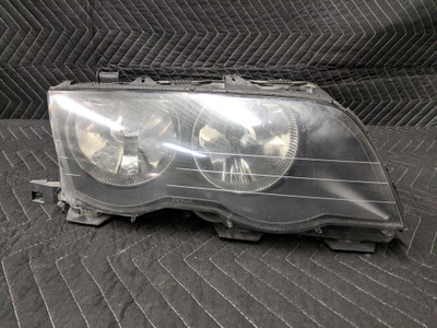 BMW E46 3-Series Sedan Halogen Headlight Right Passenger Black 8370580 BMW E46 3-Series Sedan Halogen Headlight Right Passenger Black 8370580