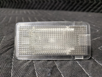 BMW E38 7-Series Interior Light 63318360588 BMW E38 7-Series Interior Light 63318360588