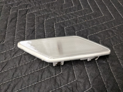 BMW E46 3-Series Interior Light Rear Left 63318375583 BMW E46 3-Series Interior Light Rear Left 63318375583