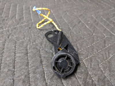 BMW E39 5-Series Right Front Door Tweeter 65138362530 BMW E39 5-Series Right Front Door Tweeter 65138362530