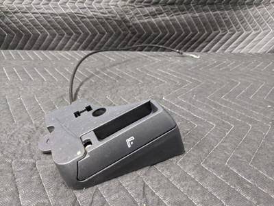 BMW E46 3-Series Folding Rear Seat Release Handle Right 8209034 BMW E46 3-Series Folding Rear Seat Release Handle Right 8209034