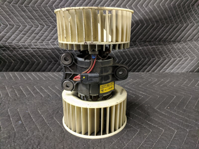 BMW E39/E53 5-Series X5 Blower Fan Motor 64118385558 BMW E39/E53 5-Series X5 Blower Fan Motor 64118385558