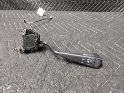 BMW E30 3-Series Windshield Wiper Switch 1377968 BMW E30 3-Series Windshield Wiper Switch 1377968