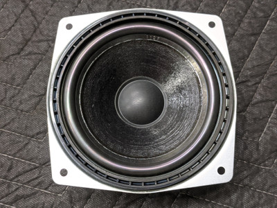 BMW E32/E34/E36 Front Loudspeaker Nokia 65131386547 BMW E32/E34/E36 Front Loudspeaker Nokia 65131386547