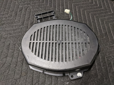 BMW E46 3-Series Rear Left Subwoofer Harman Kardon 65138369939 BMW E46 3-Series Rear Left Subwoofer Harman Kardon 65138369939