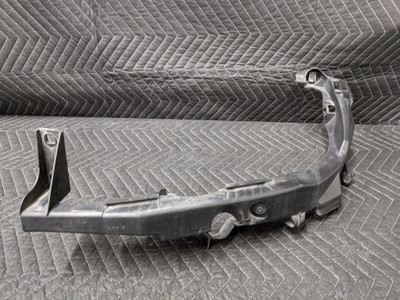 BMW E90/E91 3-Series Headlight Mounting Bracket Left 51647116707 BMW E90/E91 3-Series Headlight Mounting Bracket Left 51647116707
