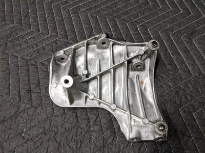 BMW E90/E91/E92/E93 A/C Compressor Support Bracket 64557556836 BMW E90/E91/E92/E93 A/C Compressor Support Bracket 64557556836
