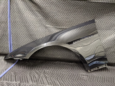 BMW E63/E64 6-Series M6 Left Fender Panel Black Sapphire Metallic 475 7070465 BMW E63/E64 6-Series M6 Left Fender Panel Black Sapphire Metallic 475 7070465