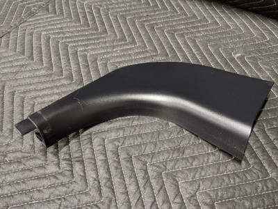 BMW E63/E64 6-Series M6 Lower Lateral Kick Trim Panel Right 51437008928 BMW E63/E64 6-Series M6 Lower Lateral Kick Trim Panel Right 51437008928