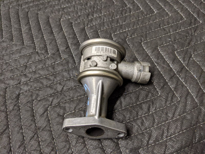 BMW E60/E61/E63/E64 M5 M6 S85 Engine EGR Valve Cylinders 6-10 11727837097 BMW E60/E61/E63/E64 M5 M6 S85 Engine EGR Valve Cylinders 6-10 11727837097