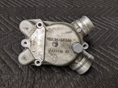 BMW E60/E63/E64 M5 M6 S85 Engine Thermostat Housing 7833761 BMW E60/E63/E64 M5 M6 S85 Engine Thermostat Housing 7833761