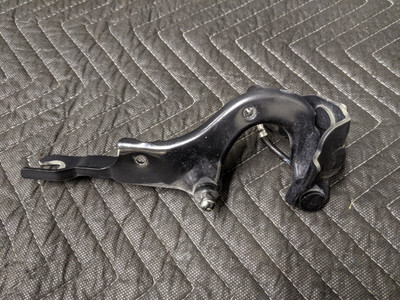 BMW E64 6-Series M6 Trunk Hinge Left 41627039773 BMW E64 6-Series M6 Trunk Hinge Left 41627039773