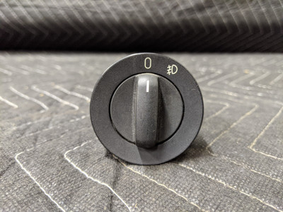 BMW E38/E39 5-Series 7-Series Fog Lamp Switch 61318363686 BMW E38/E39 5-Series 7-Series Fog Lamp Switch 61318363686