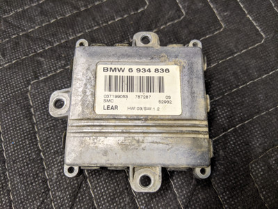 BMW E60/E61/E65/E66/E67 5-Series 7-Series Adaptive Headlight Control Module 63126934836 BMW E60/E61/E65/E66/E67 5-Series 7-Series Adaptive Headlight Control Module 63126934836