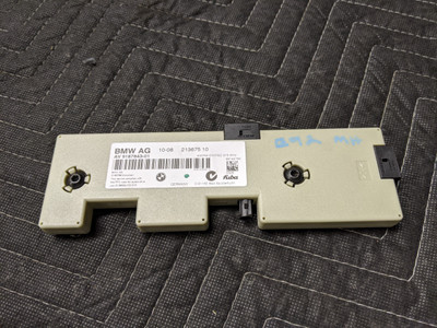 BMW E82/E90/E92 1-Series 3-Series Diversity Antenna Amplifier 65209187643 BMW E82/E90/E92 1-Series 3-Series Diversity Antenna Amplifier 65209187643