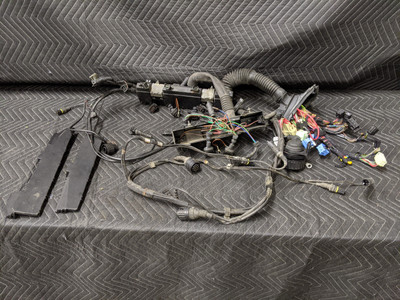 BMW E38 7-Series M62 Engine Wiring Harness OBDII 12511709378 BMW E38 7-Series M62 Engine Wiring Harness OBDII 12511709378