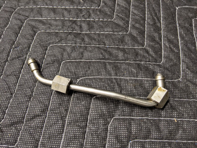 BMW E90/E91/E92/E93 3-Series N54 Engine Fuel Rail High Pressure Pipe 13537536565 BMW E90/E91/E92/E93 3-Series N54 Engine Fuel Rail High Pressure Pipe 13537536565