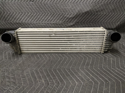 BMW F01/F02/F07/F10/F11 Engine Turbocharger Intercooler 17517577115 BMW F01/F02/F07/F10/F11 Engine Turbocharger Intercooler 17517577115