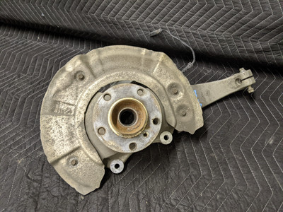 BMW F10/F11 5-Series AWD Front Left Steering Knuckle Carrier 31216777751 BMW F10/F11 5-Series AWD Front Left Steering Knuckle Carrier 31216777751