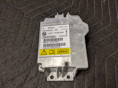BMW E82 1-Series Coupe Control Unit 65779170775 BMW E82 1-Series Coupe Control Unit 65779170775