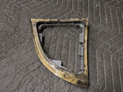 BMW E81/E82/E87/E88 1-Series Gear Selector Wood Trim Poplar Gray 51169121716 BMW E81/E82/E87/E88 1-Series Gear Selector Wood Trim Poplar Gray 51169121716