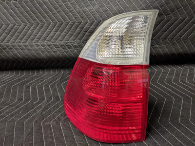 BMW E53 X5 Tail Light Left Driver 63217164473 BMW E53 X5 Tail Light Left Driver 63217164473