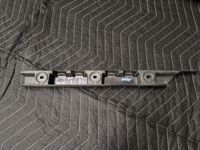 BMW E83 X3 Rear Bumper Mount Left 51123400953 BMW E83 X3 Rear Bumper Mount Left 51123400953