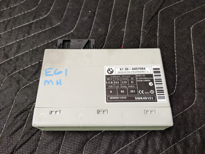 BMW E60/E61 5-Series Passive Go Control Unit 61356957094 BMW E60/E61 5-Series Passive Go Control Unit 61356957094