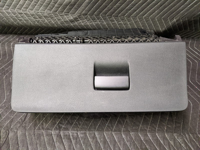 BMW F07 5-Series GT Glove Box Schwarz 51169142635 BMW F07 5-Series GT Glove Box Schwarz 51169142635