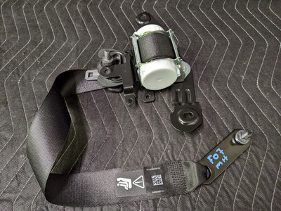 BMW F07 5-Series GT Rear Left Seatbelt 72117233539 BMW F07 5-Series GT Rear Left Seatbelt 72117233539