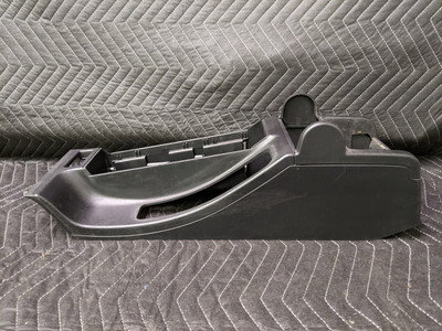 BMW E46 3-Series M3 Center Console Assembly Schwarz 8213680 BMW E46 3-Series M3 Center Console Assembly Schwarz 8213680