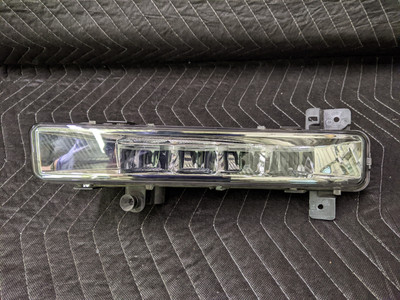 BMW G30/G31/G32 LED Fog Lamp Left Driver 63177349131 BMW G30/G31/G32 LED Fog Lamp Left Driver 63177349131
