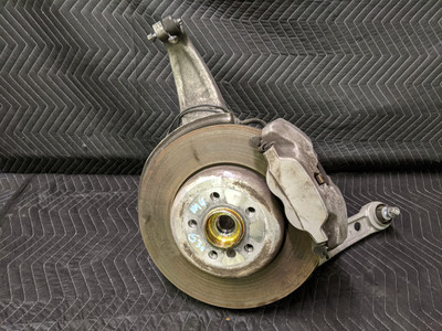 BMW G30 5-Series xDrive Front Left Spindle Knuckle Loaded 31206884385 BMW G30 5-Series xDrive Front Left Spindle Knuckle Loaded 31206884385