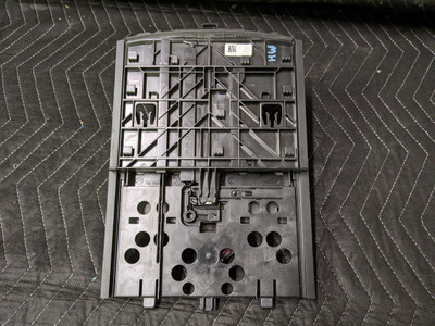 BMW F90/G30/G31/G32 Center Console Oddment Tray Frame 51169330629 BMW F90/G30/G31/G32 Center Console Oddment Tray Frame 51169330629