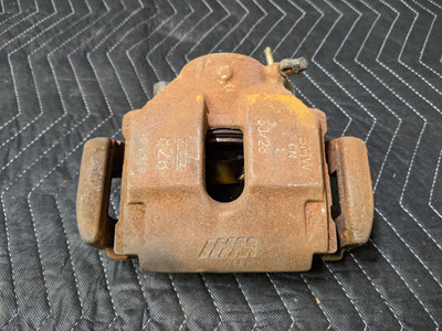 BMW E46/E85/E86 M3 Z4M Front Right Brake Caliper 34112282618 BMW E46/E85/E86 M3 Z4M Front Right Brake Caliper 34112282618