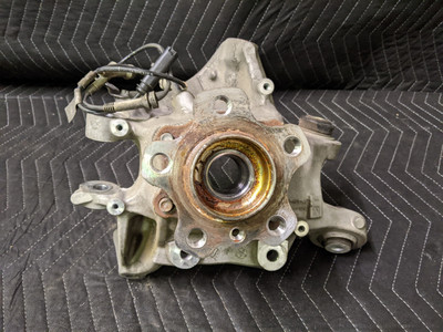 BMW G30 5-Series Rear Left Wheel Hub Knuckle Spindle 6866337 BMW G30 5-Series Rear Left Wheel Hub Knuckle Spindle 6866337