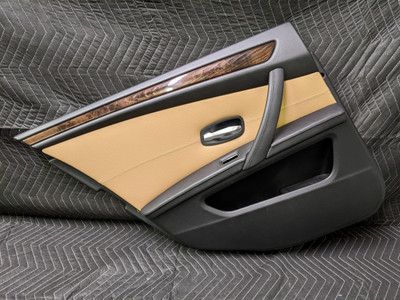 BMW E60/E61 5-Series Rear Left Door Panel Dakota Naturbraun 51427233331 BMW E60/E61 5-Series Rear Left Door Panel Dakota Naturbraun 51427233331