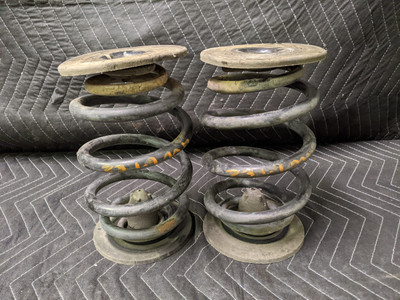 BMW Z3 E36 1.9 Rear Springs 33539068807 BMW Z3 E36 1.9 Rear Springs 33539068807
