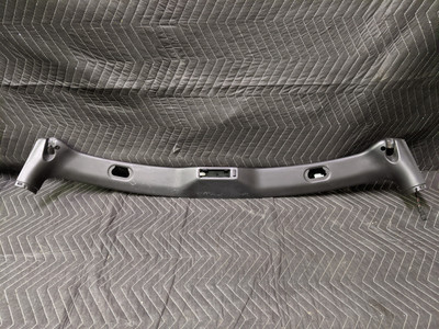 BMW Z3 Windshield Panel Trim Cover Schwarz 51448397551 BMW Z3 Windshield Panel Trim Cover Schwarz 51448397551