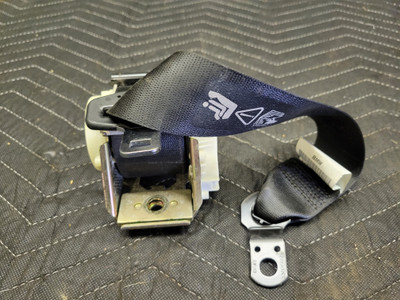 BMW E83 X3 Rear Upper Seat Belt 72113400817 BMW E83 X3 Rear Upper Seat Belt 72113400817