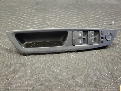 BMW E70 X5 Driver's Window Switch 61319218044 BMW E70 X5 Driver's Window Switch 61319218044