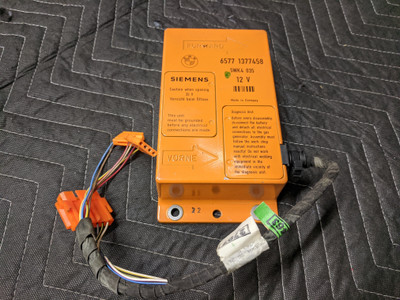 BMW E23/E24/E28/E30 Airbag Control Module Siemens 65771377458 BMW E23/E24/E28/E30 Airbag Control Module Siemens 65771377458