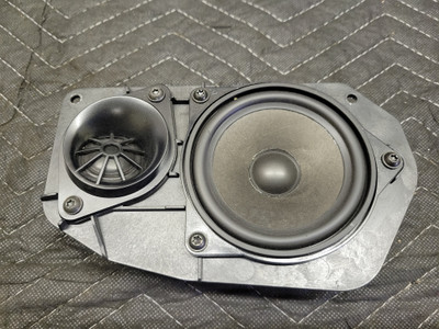 BMW E61 5-Series Touring Wagon Rear Right HiFi Loudspeaker 65136934422 BMW E61 5-Series Touring Wagon Rear Right HiFi Loudspeaker 65136934422