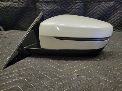 BMW G30 5-Series Power Fold Side View Mirror With Camera Left Driver A96 0184101 BMW G30 5-Series Power Fold Side View Mirror With Camera Left Driver A96 0184101