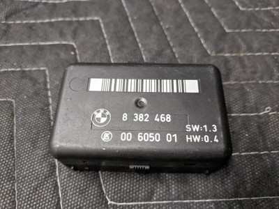 BMW E38/E39/E46/E53 Rain Light Sensor 61358382468 BMW E38/E39/E46/E53 Rain Light Sensor 61358382468